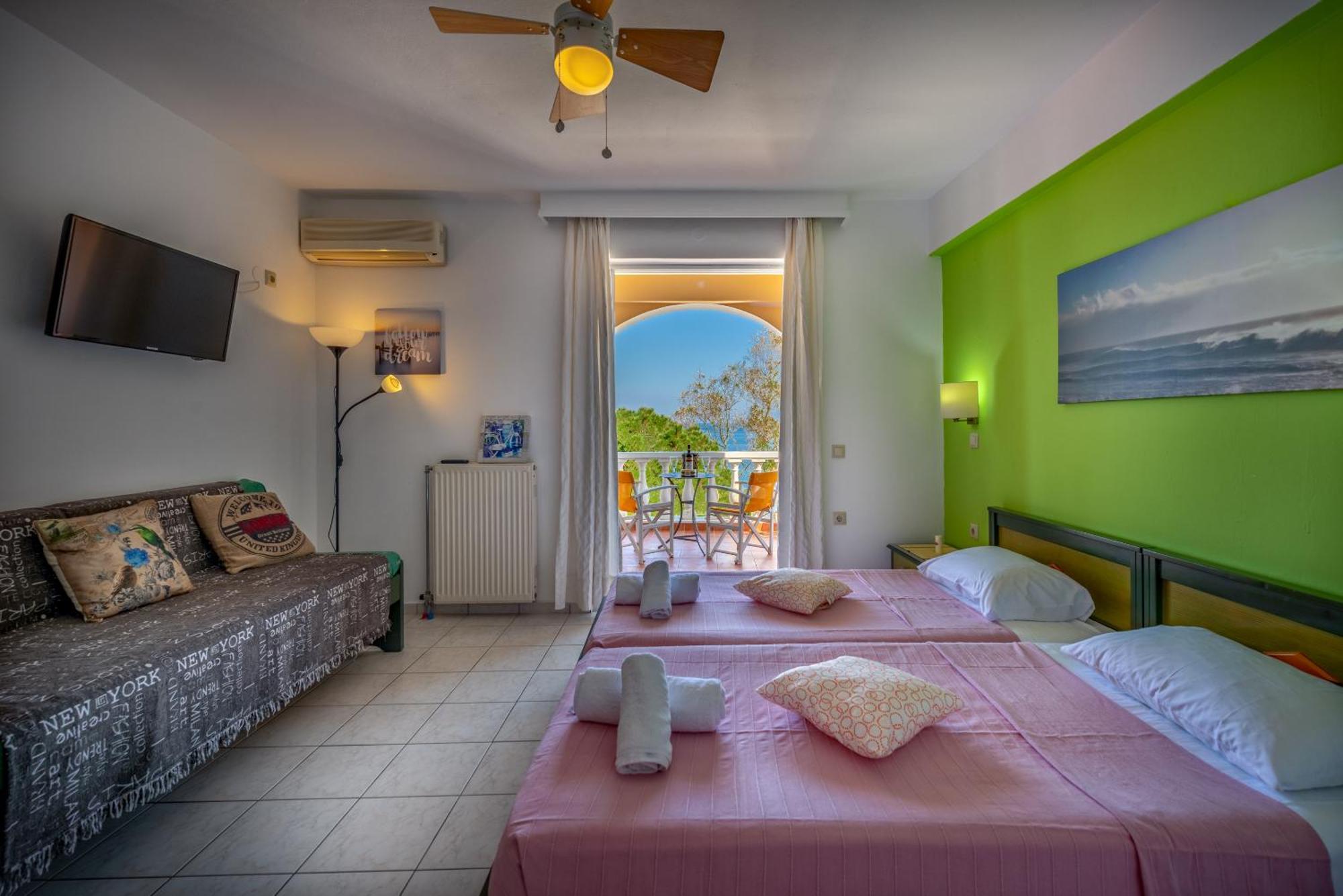 Seafront Spirit Suites Zante Extérieur photo