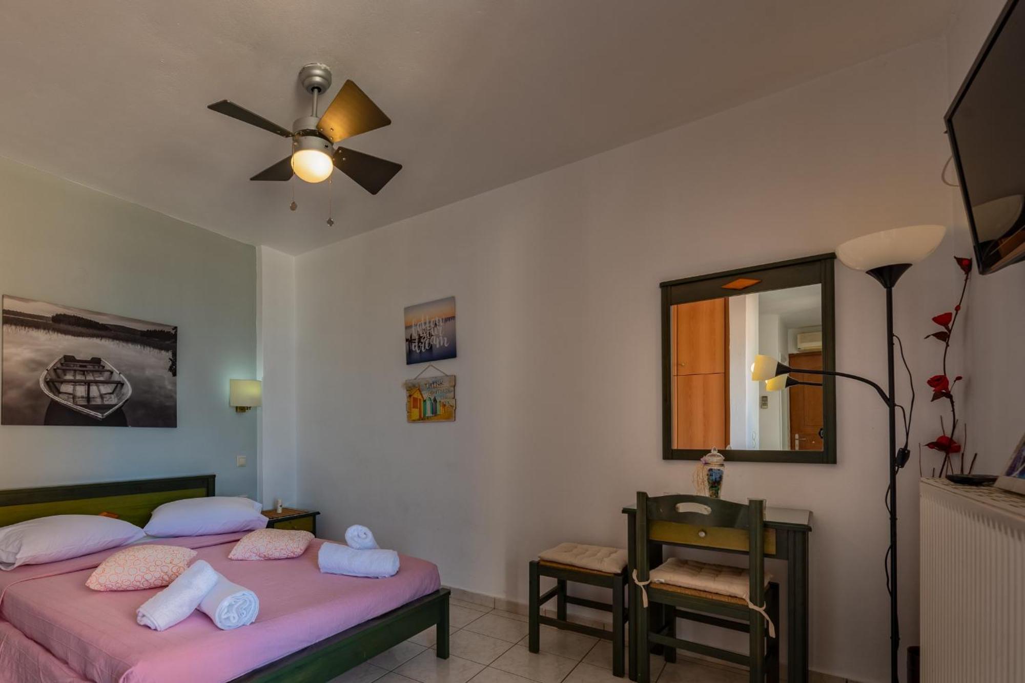 Seafront Spirit Suites Zante Extérieur photo